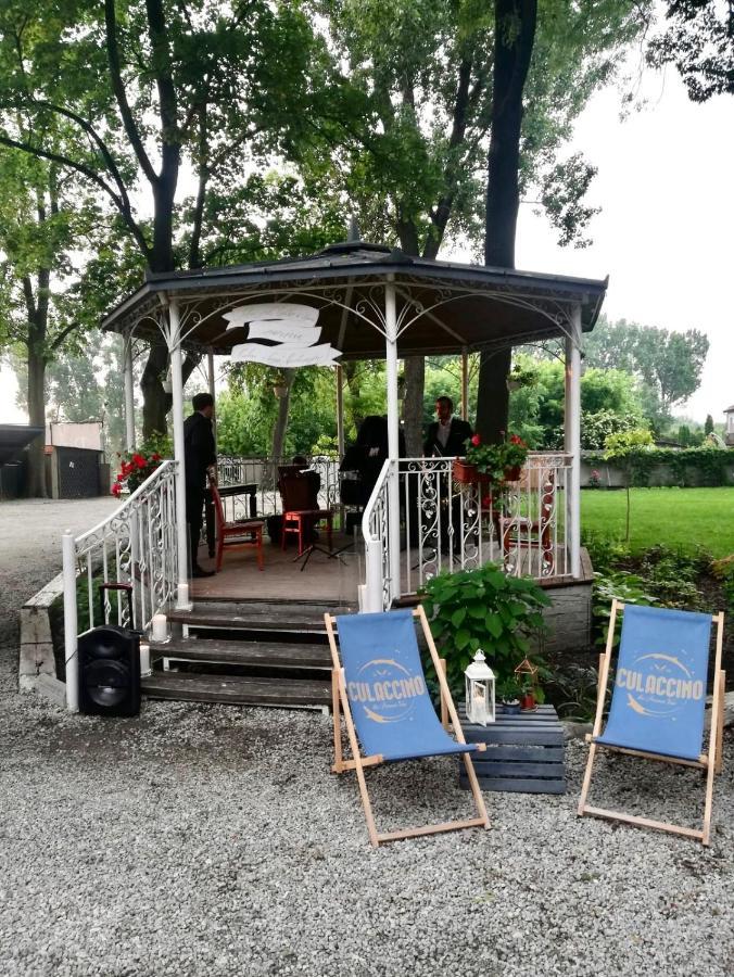 Hotelik Polonia Łowicz Exteriér fotografie